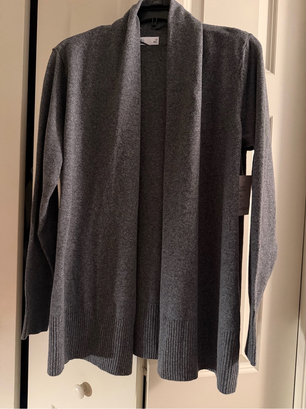 NWT Croft and Barrow open cardigan. Size M.